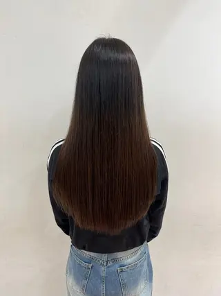 ロング 荒川 三希のヘアスタイル
