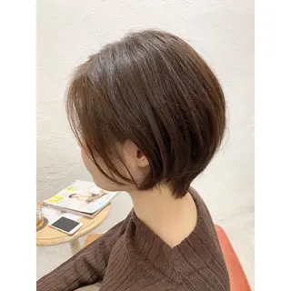 ショート カラー fio マナミのヘアスタイル