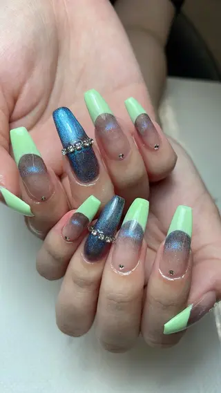 ネイル Munail サロン所属・むねいる nail salonのネイルデザイン