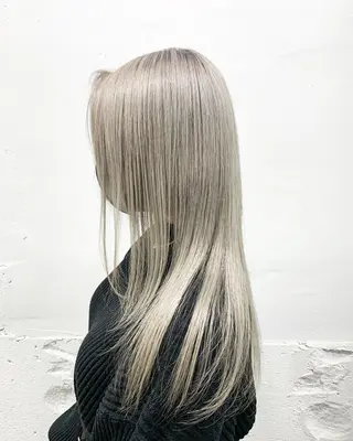 ロング カラー ヘアアレンジ 🎨カラー満足度 500%💫ヅル💫のヘアスタイル