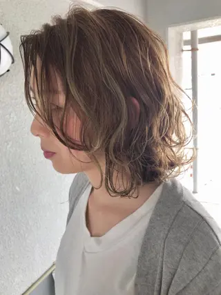 ミディアム カラー レイヤーカット匠 イソザキノリユキのヘアスタイル