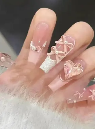 ネイル SARAH ネイルサロン所属・SARAH ネイルサロンのネイルデザイン