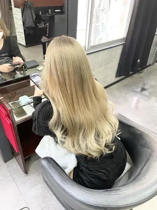 ロング 💎エクステ× 🩵ブリーチBIZEのヘアスタイル