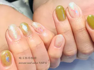 ネイル 自爪育成ネイルサロン ヴェルニのネイルデザイン