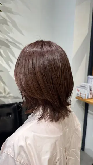 ミディアム 黒岩 珠奈のヘアスタイル