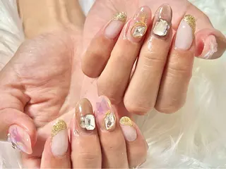 ネイル hohomi .のネイルデザイン