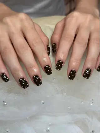 ネイル Roy 心斎橋店所属・Roy 心斎橋 IINUMAのネイルデザイン