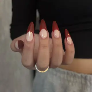 ネイル 渡邉 莉莉惟のネイルデザイン