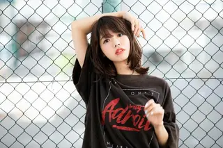 ミディアム 所渉/韓国レイヤー /ウルフカットのヘアスタイル