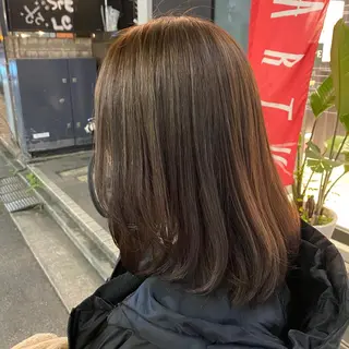 ミディアム カラー かりん 🤍のヘアスタイル