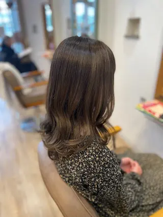 セミロング カラー 安住 千明のマツエク・マツパデザイン