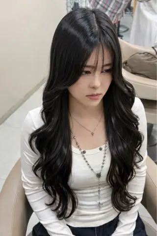 ロング KEITO/髪質改善 ／白髪ぼかしカラーのヘアスタイル