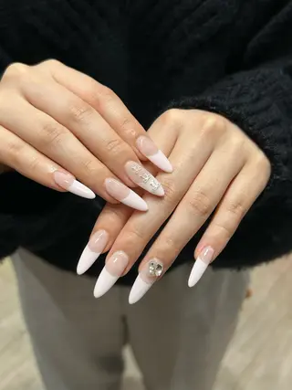 ネイル CLALA Yuri🩶のネイルデザイン