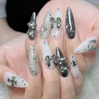 ネイル Queen's ゆなのネイルデザイン