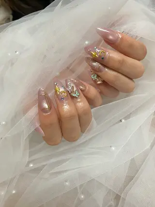 ネイル EMINAL NAIL所属・Hashimoto yukaのネイルデザイン