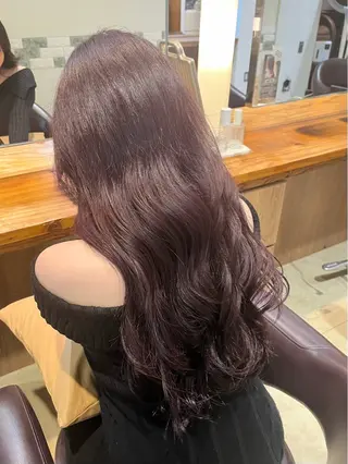 ロング カラー 瀧澤 友里のヘアスタイル