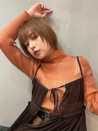 ショート カラー ショート/ボブ/ 心斎橋/宮脇美奈のヘアスタイル
