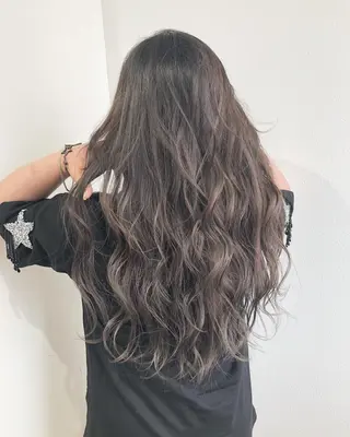 ロング カラー WEST OLAND加藤圭介のヘアスタイル