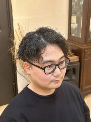 ショート パーマ メンズ スパイキー/ ピンパーマ/緑川雄也のヘアスタイル