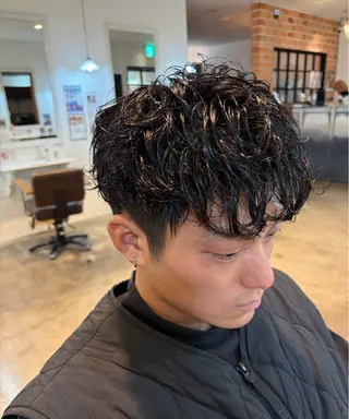 パーマ メンズ 片山 仁のヘアスタイル