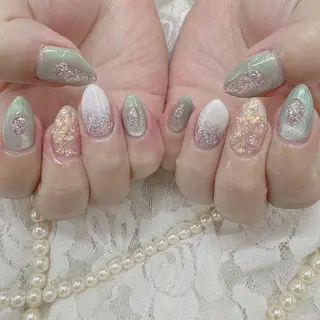 ネイル Nail salon Honey Beeのネイルデザイン