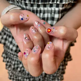 ネイル Ami 🦥のネイルデザイン