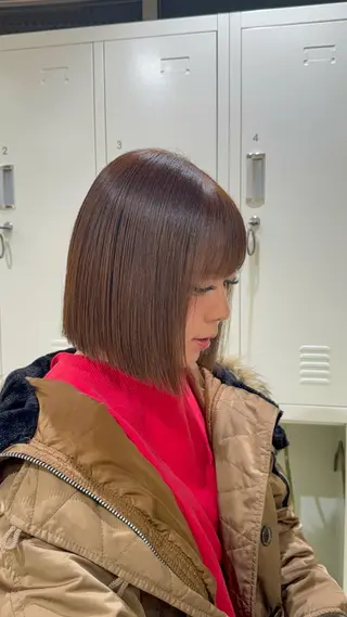 ショート カラー レイヤー✂️ ハイトーン💖モテ髪のヘアスタイル