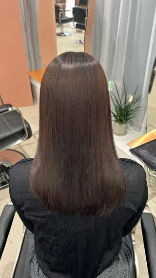 ロング 髪質改善／艶髪／ タカハシ セリナのヘアスタイル