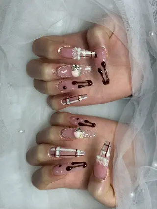 ネイル Mio_ Noiranailのネイルデザイン