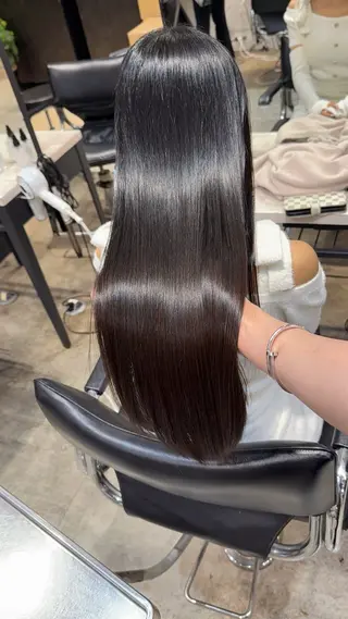 ロング lutia池袋/ momoka⠀のヘアスタイル