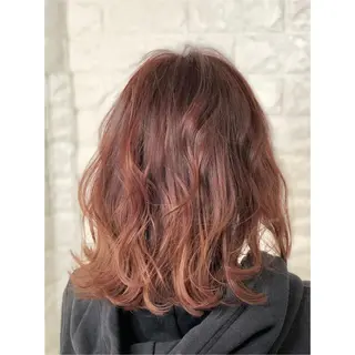 ミディアム カラー KIZU 髪質改善 怪談を語る美容師のヘアスタイル