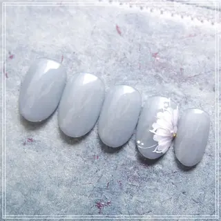 ネイル 山田 麻衣のネイルデザイン