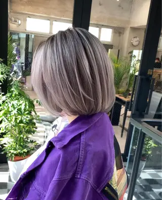 ショート カラー LUSTRE クロサワのヘアスタイル