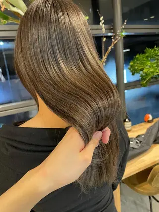 セミロング 菅原 彩加のヘアスタイル