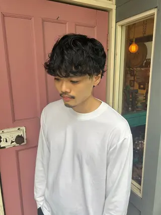 ショート パーマ メンズ 清水千優/パーマ/透 明感カラー/メンズのヘアスタイル