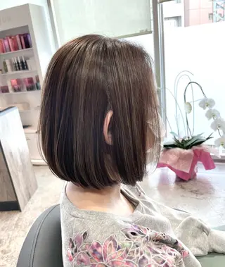 ショート カラー ✨髪質改善/ハイトー ン/艶髪高山のヘアスタイル