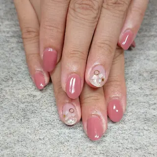 ネイル ジェヌインネイル 河内のネイルデザイン