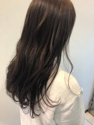 ロング GLROW haruhiのヘアスタイル