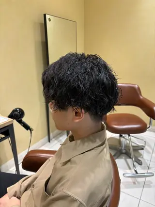 パーマ メンズ 韓国風/メンズ アイブロウワックスの眉毛・アイブロウイメージ