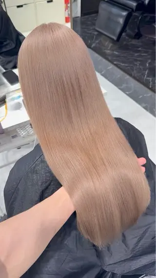 カラー 【🦋ハイトーンリタ ッチ🦋】ENAのヘアスタイル