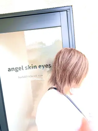ミディアム カラー angel skin eyesのヘアスタイル