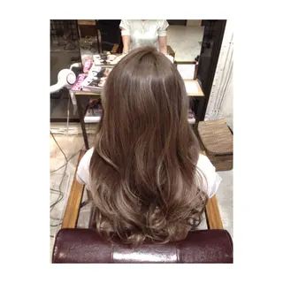 セミロング ロング カラー パーマ アオガミ （前髪顔周りカット）のヘアスタイル