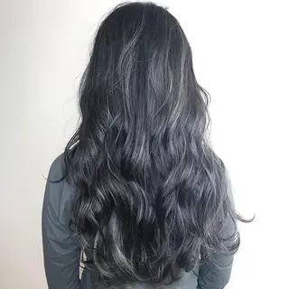 ロング カラー Lien 深井店のヘアスタイル