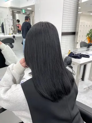 セミロング カラー ♦️透明感カラー♦️ SOTAのヘアスタイル