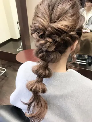 ロング ヘアアレンジ 沢田 瞳のヘアスタイル