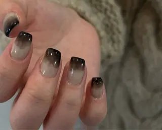 ネイル Ray. ちゅるん系ニュアンスのネイルデザイン