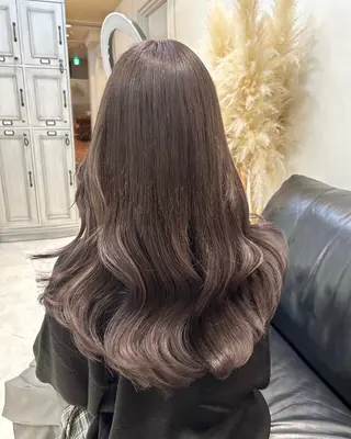 ロング カラー ANKH CROSS 🦋mako🦋のヘアスタイル