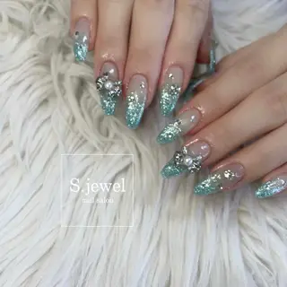 ネイル S♡JEWEL所属・S. JEWELのネイルデザイン