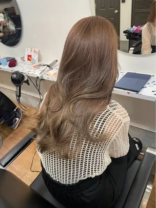 ロング カラー 透明感カラー🪽 mioのヘアスタイル