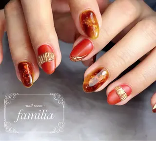ネイル -nailroom- familiaのネイルデザイン